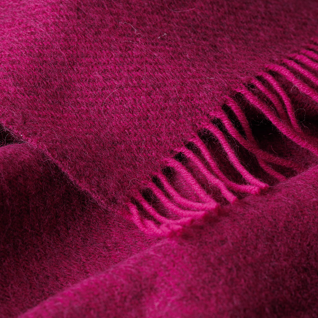 KLIPPAN/クリッパン スロー ゴットランド チェリーレッド