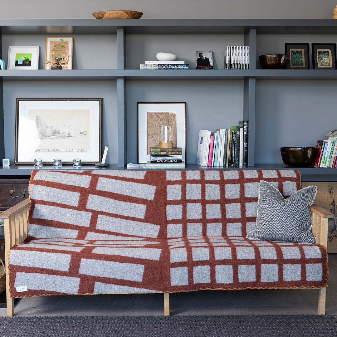 『土日限定価格』クリッパン　ウール　シングルブランケット クリッパン ウール シングルブランケット(rabbits play, birds