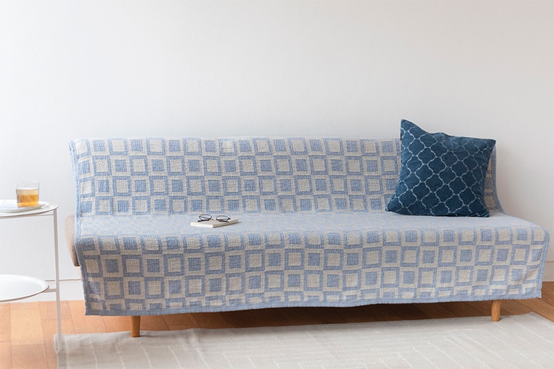 ソファカバーがインテリアを変える - 暮らしの景色を変える KLIPPAN