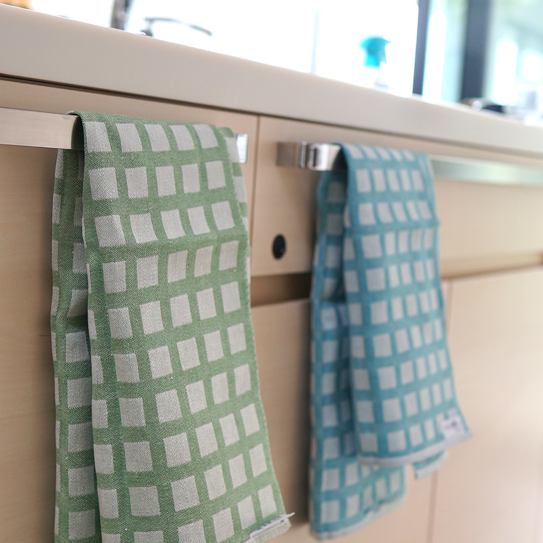 Vaxbo Lin/ヴェクスボリン リネンのキッチンタオル チェック リーフ